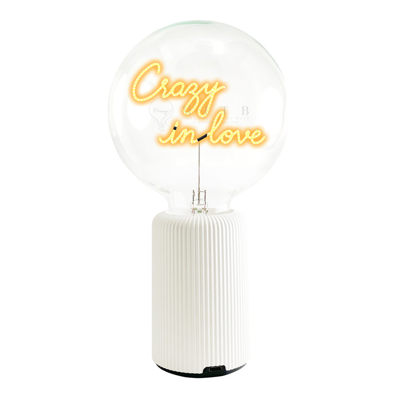 Ampoule Crazy In Love Amber avec lampe de table portative Pop Nomad, Blanc, H 19 po x l 4,92 po x P 13 po