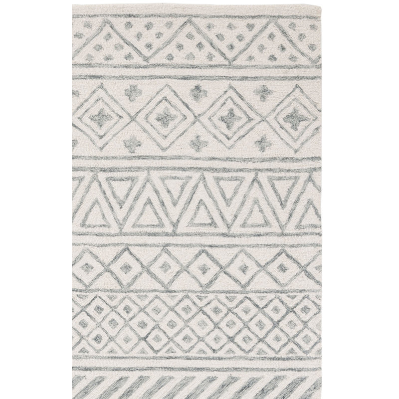 Metro Hand Tufted Wool/Cotton/Latex Rug in Gray, Rectangle 4' x 6'