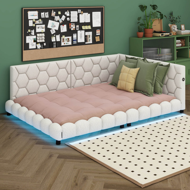Lit plateforme tapissier pleine grandeur avec ports USB et ceinture à DEL, lit à plancher en bois pour la chambre à coucher