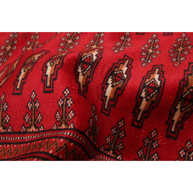 Teimani Red Rug 6'7" x 9'6"