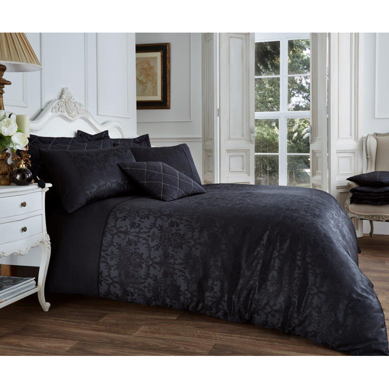  Duvet Cover Set, Black, Double - 2 Standard Pillowcases