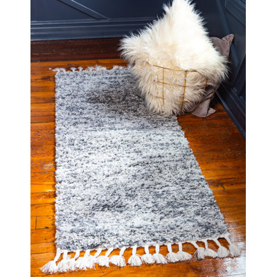 Tapis gris à rayures Mitzy
