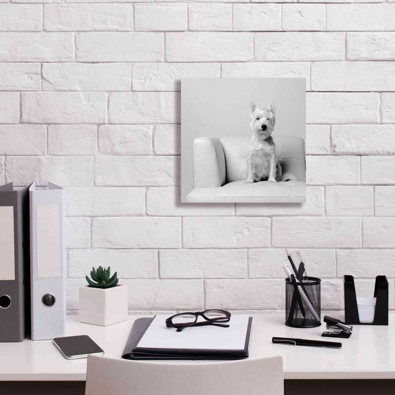 «White on White» par Edward M. Fielding, estampe numérique sur toile, H 12 po x l 12 po x P 0,75 po