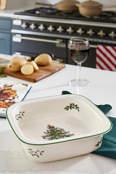 Christmas Tree Bakeware