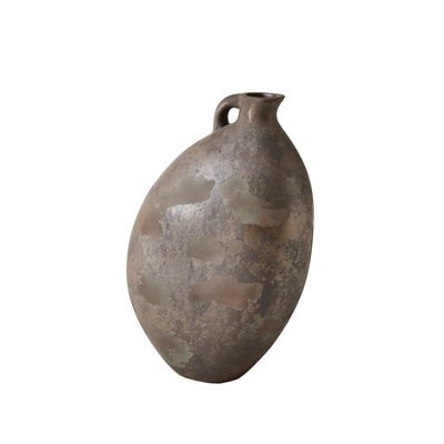 Diviners Vessel-Soot