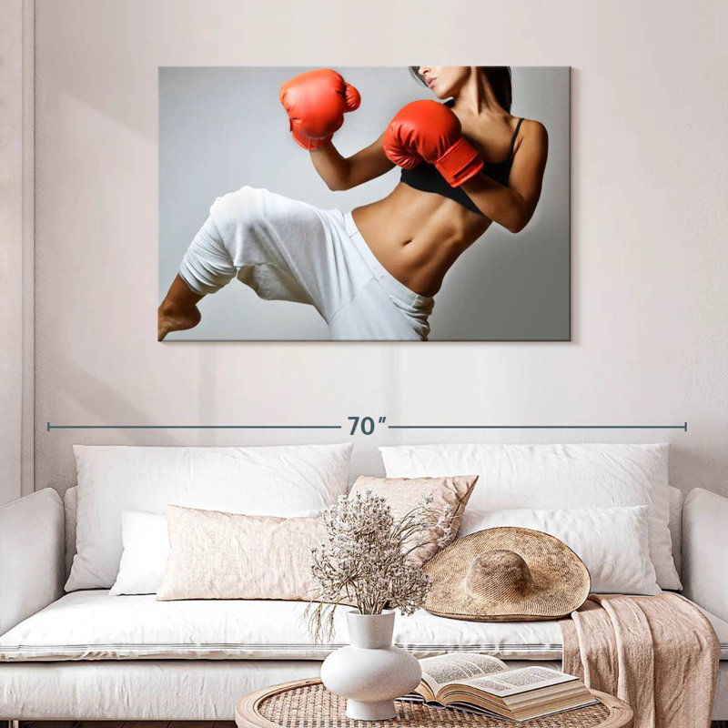 Athlète féminine de Sirick Kickboxing, H 30 po x l 45 po