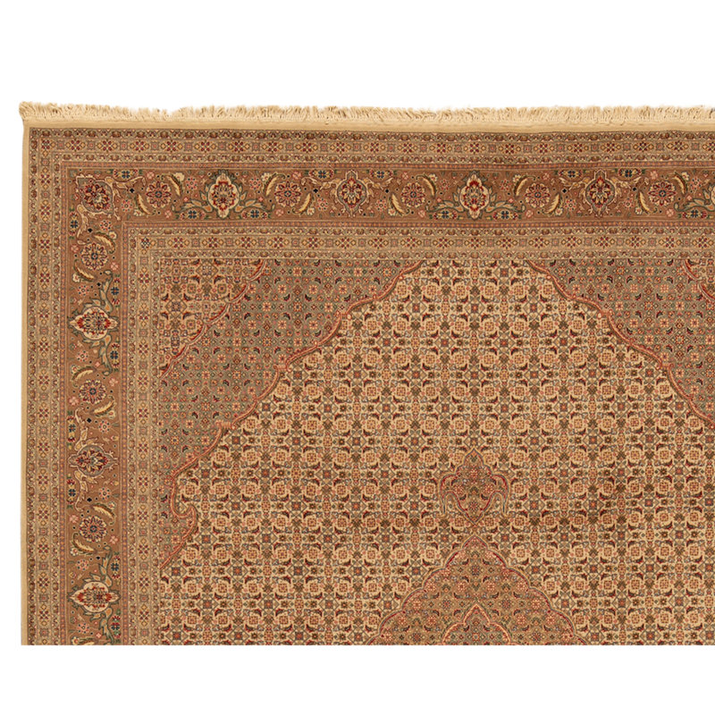 Hand Knotted Wool Oriental Area Rug in Multi