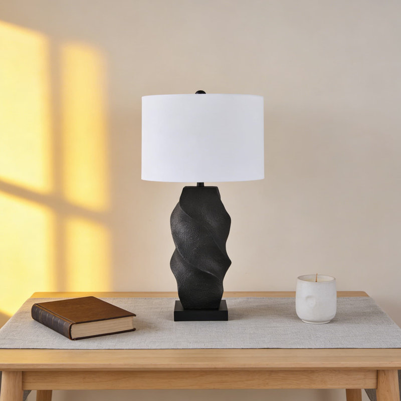 Lampe de table moderne avec interrupteur à 3 voies et abat-jour tambour - Fabrication en polyrésine pour un éclairage durable à la maison ou au bureau
