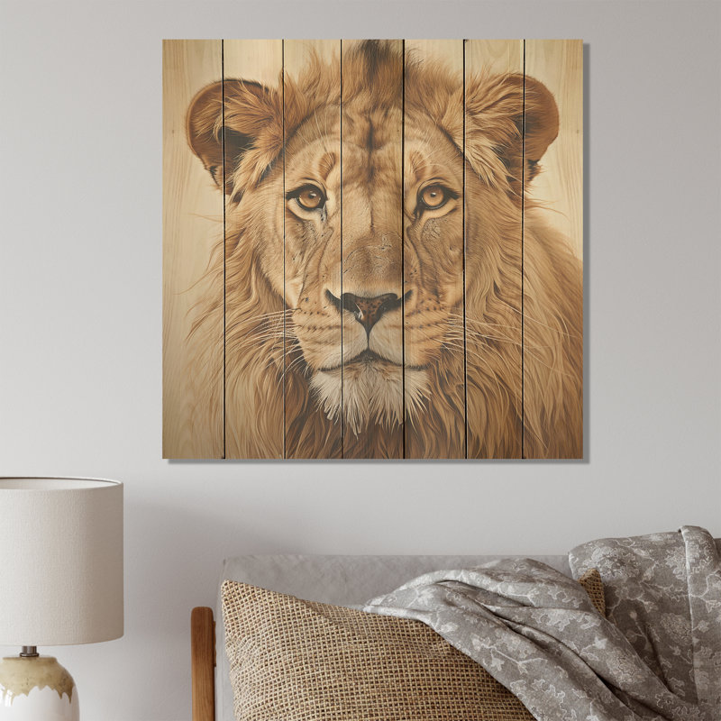 Portrait d'un lion royal doré I - animal lion sur bois, H 25 po x l 25 po