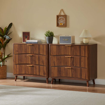 Ensemble de commode 3 tiroirs cannelés, commode de style Mid-Century moderne avec rainures verticales, armoire de rangement en bois massif avec poignées en métal pour le salon de la chambre à coucher