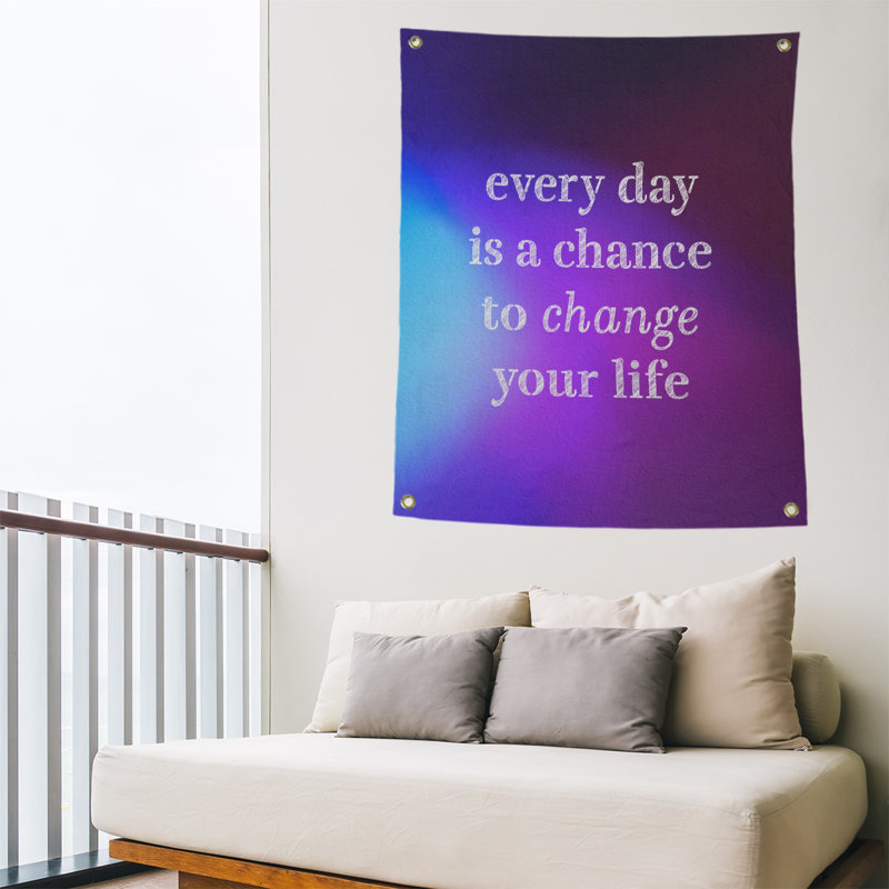 Tapisserie en polyester changer votre citation vie, H 80 po x l 59 po, Bleu / Mauve