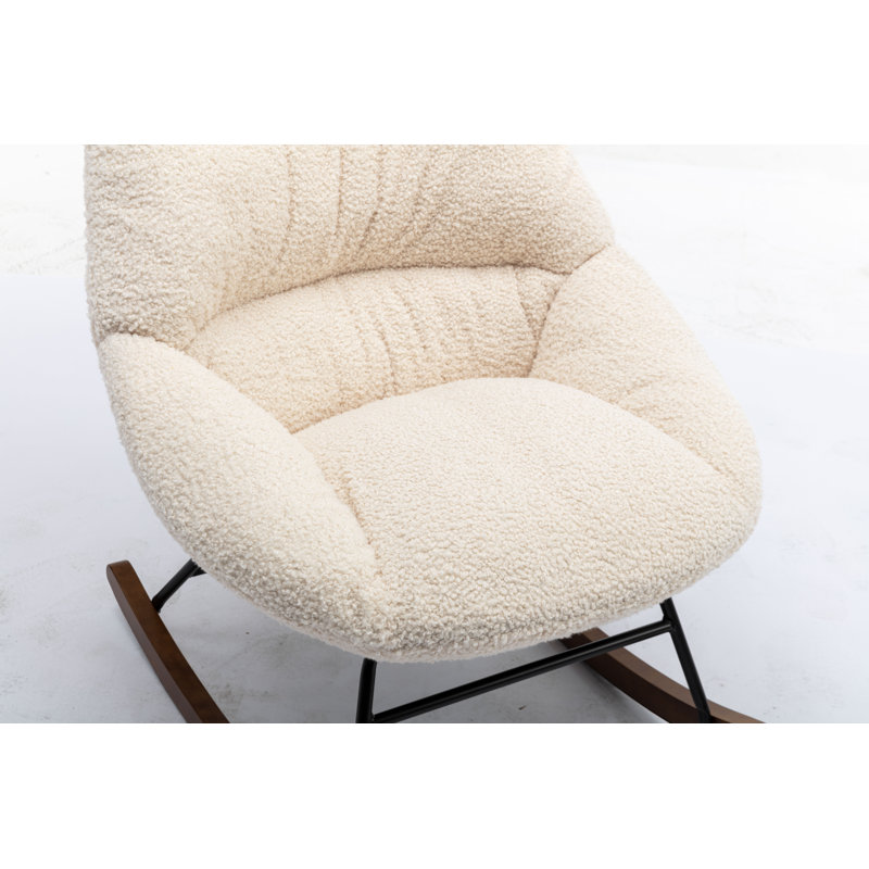 Chaise berçante Ireri, Faux sherpa crème