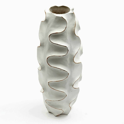 Vase en bois fabriqué à la main