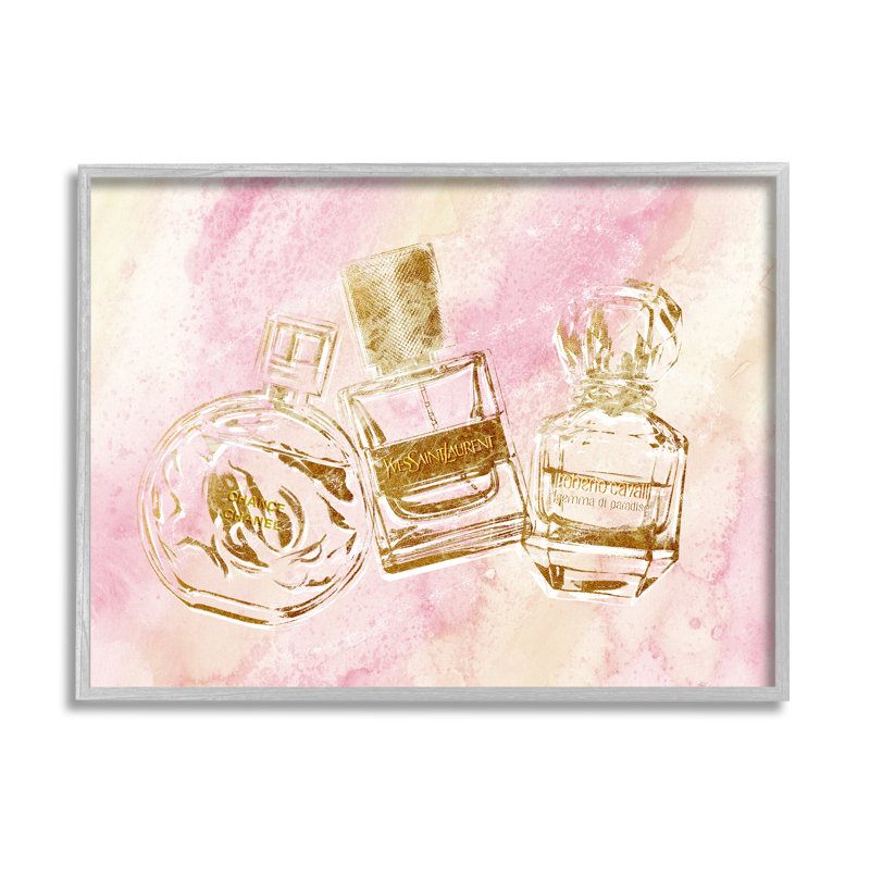Arrangement de bouteille de parfum «Glam Gold» par Ziwei Li - impression, H 16 po x l 20 po, Estampe numérique Farmhouse