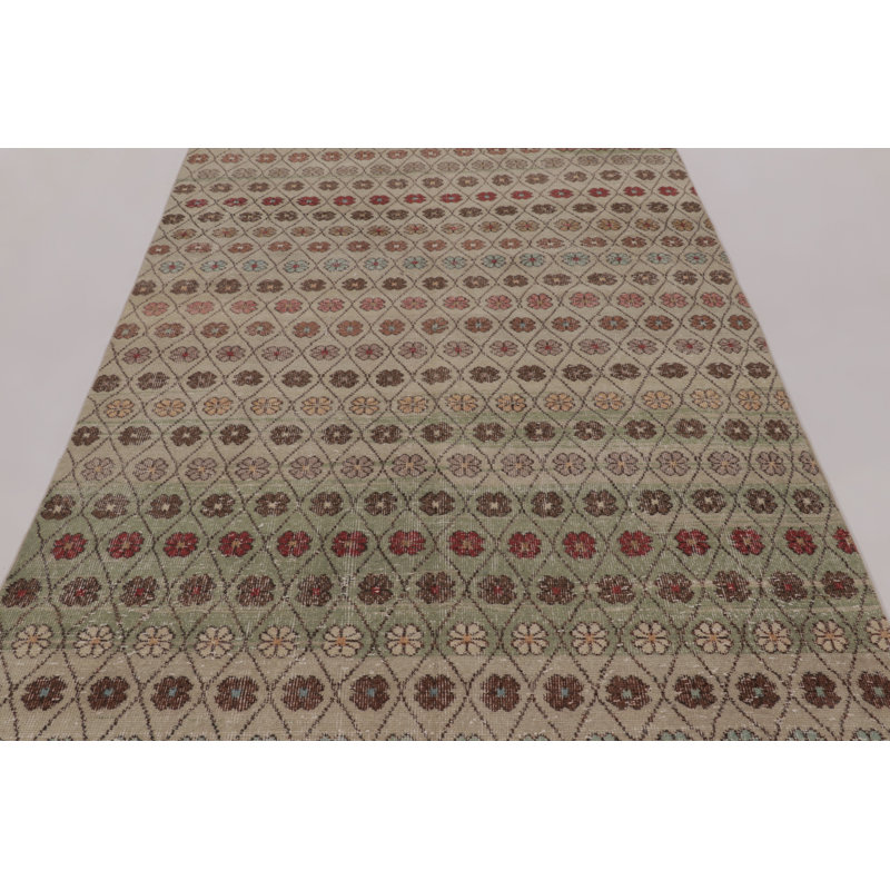 Distressed One-of-a-Kind 5'3X9'1 Hand Knotted Area Rug