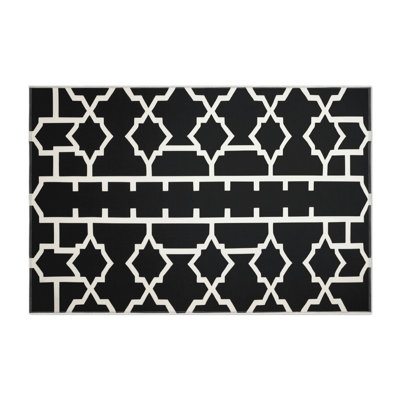 Trellis Black Indoor and Outdoor Area Rug