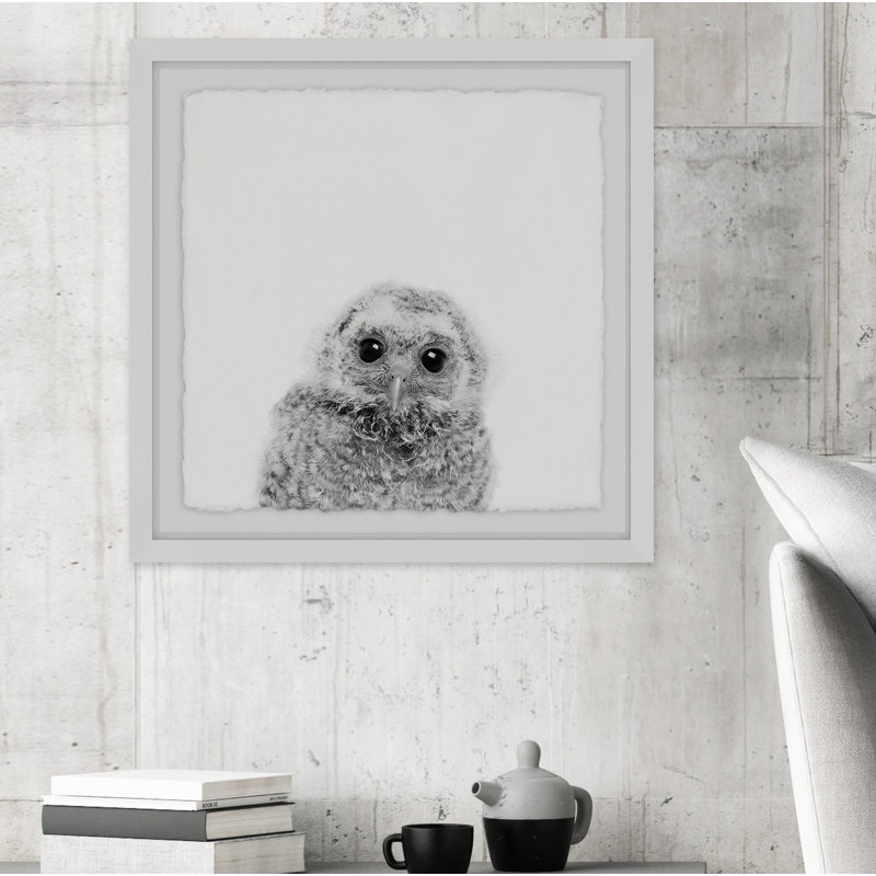 "Les grands yeux" par Schnider - Reproduction de photo sur papier encadrée, H 12 po x l 12 po