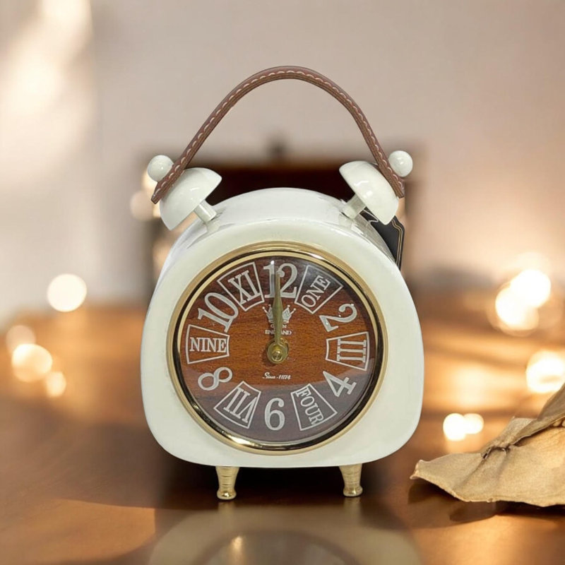Traditional Metal Quartz Movement / Crystal Tabletop Clock Cream