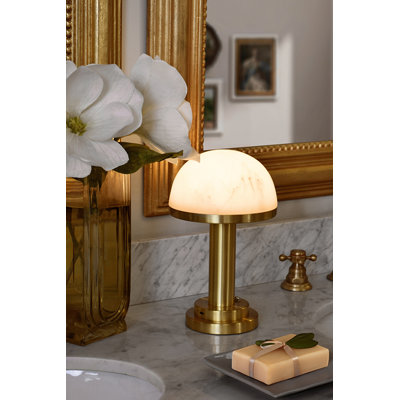 Ike Metal USB Table Lamp