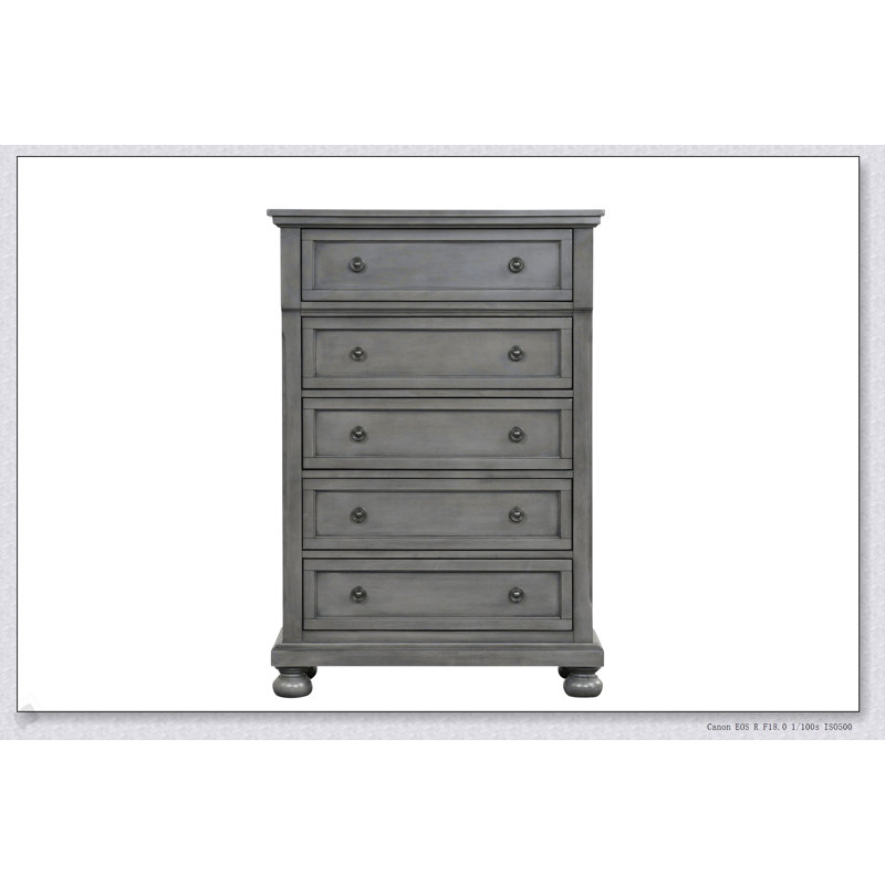 Commode élégante en bois gris avec tiroirs pleine extension et joints en queue d'aronde, parfaite pour les solutions de rangement modernes