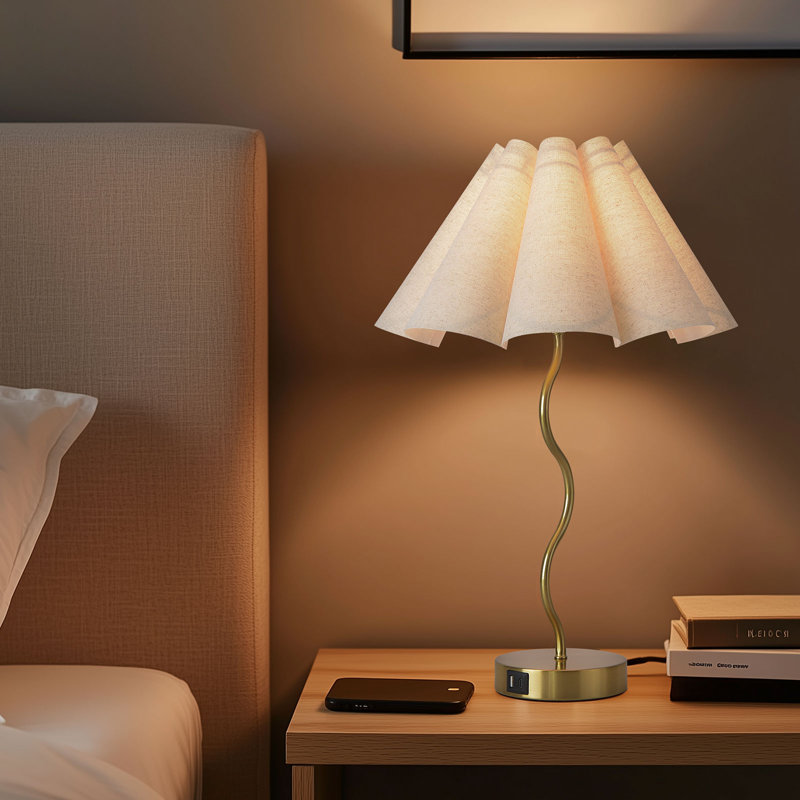  Lampe de table moderne à contrôle tactile de 22 po avec abat-jour en lin, ports de charge USB-A et Type-C, base en métal doré brossé, douille E26