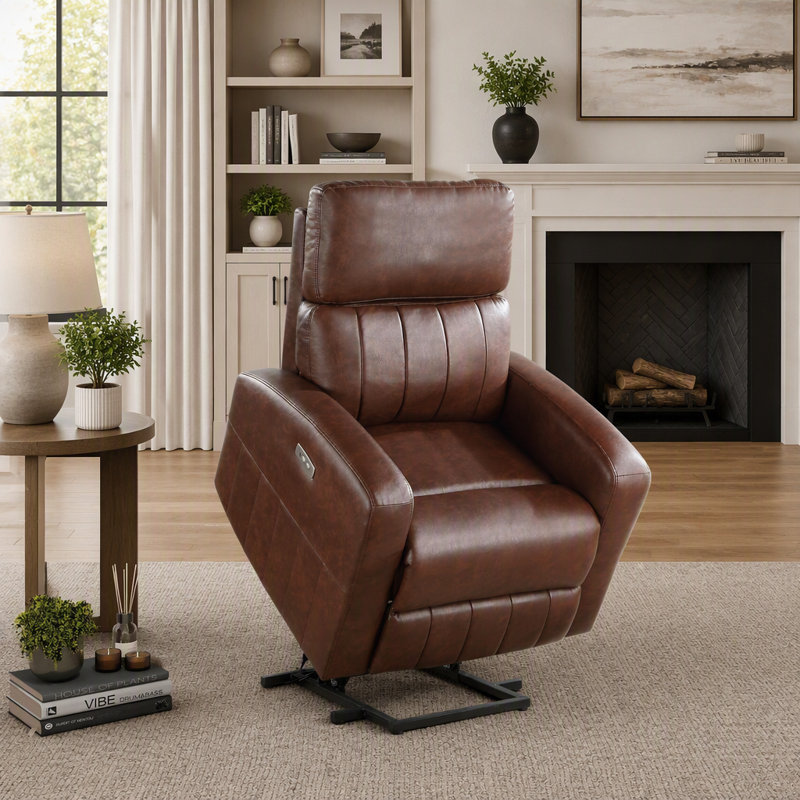 Fauteuil releveur électrique avec revêtement en similicuir respirant, mécanisme de levage doux et design transitionnel pour un confort et une mobilité optimaux.