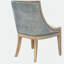 Chaise rembourrée avec garniture cloutée