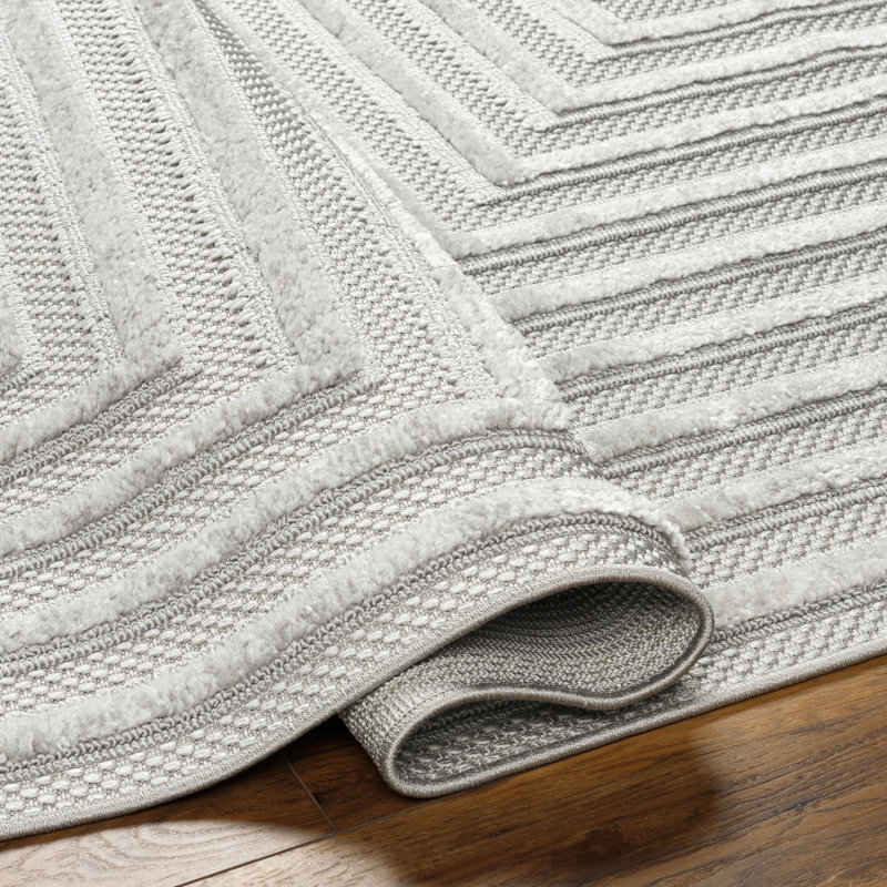 Geometric Indoor / Outdoor Rug, Runner 2'7" x 7'3"