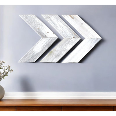 Reclaimed Wood Chevron Arrow Wall Décor