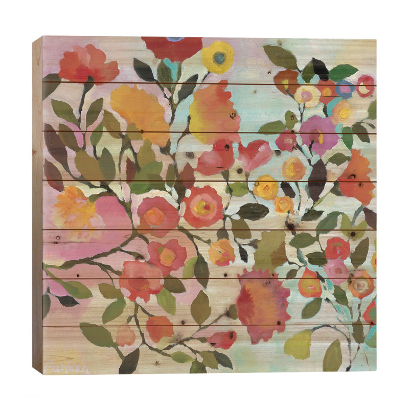 «Rose Trellis On Wood» par Kim Parker