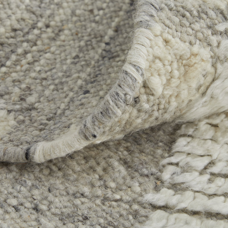 Ashby Wool Geometric Area Rug in Gray, Rectangle 3'6" x 5'6"