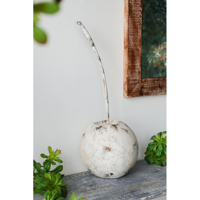 Sculpture en cerisier blanc vieilli D9X23 ", H 23 po x l 9 po x P 9 po