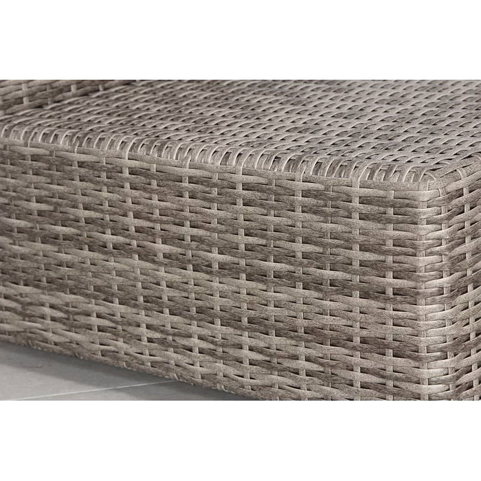 Ensemble de conversation élégant avec canapé en osier pour 4 personnes avec coussins moelleux - parfait pour les rassemblements extérieurs