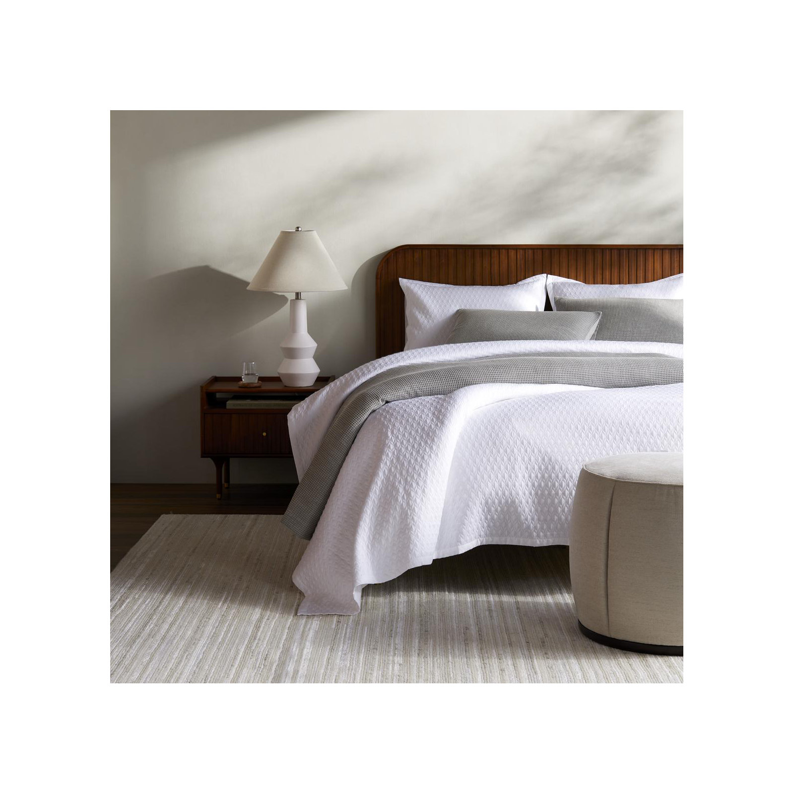 Rylee Wood Bed, Queen