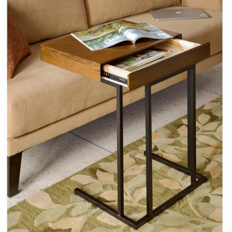 Pull Up Table