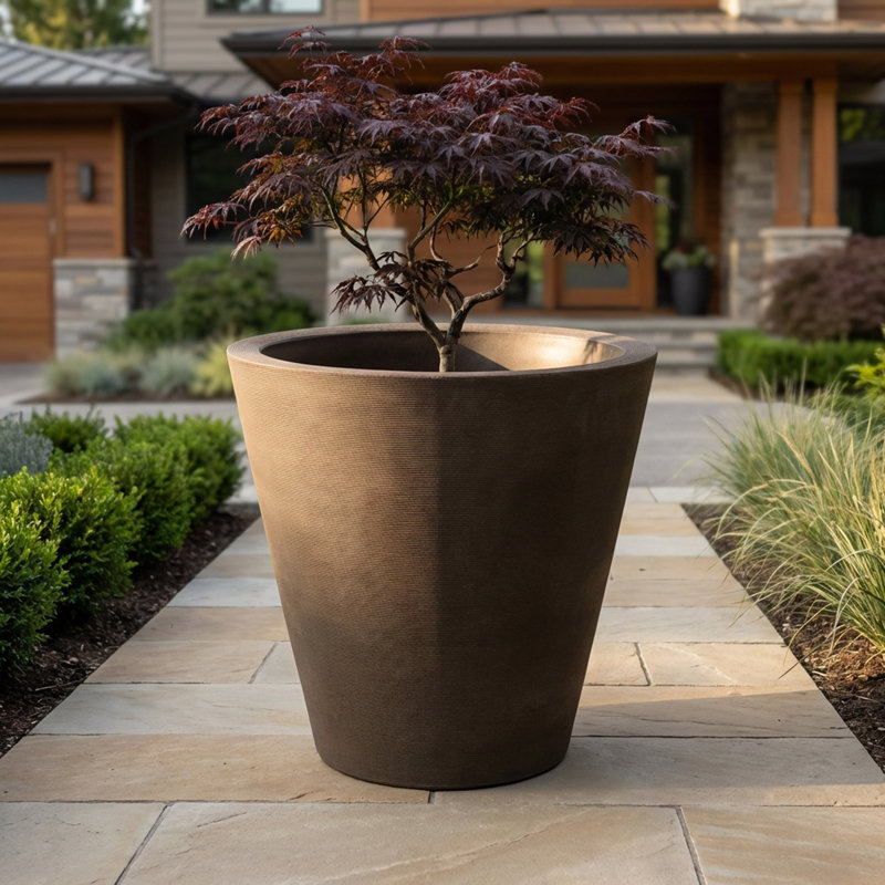 Barbara Handmade Pot Planter, Brownstone
