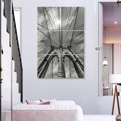 Lilie Brooklyn Bridge Structure Sky View