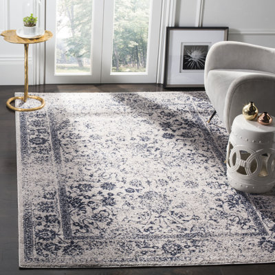 Stromsburg Floral Area Rug
