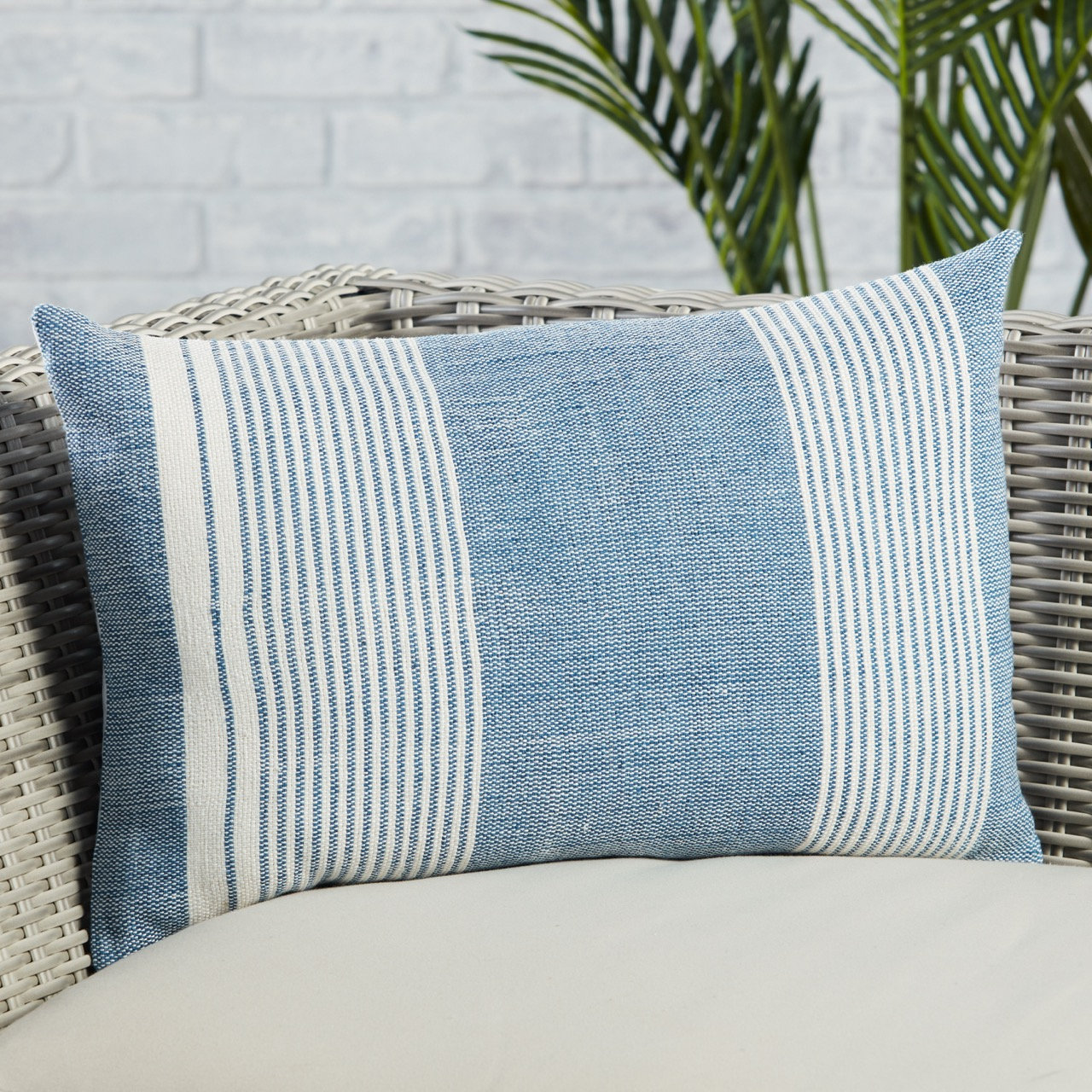 Samsa 13" x 21" Pillow Cover, Blue/Ivory, Pillow Cover Only - No Insert