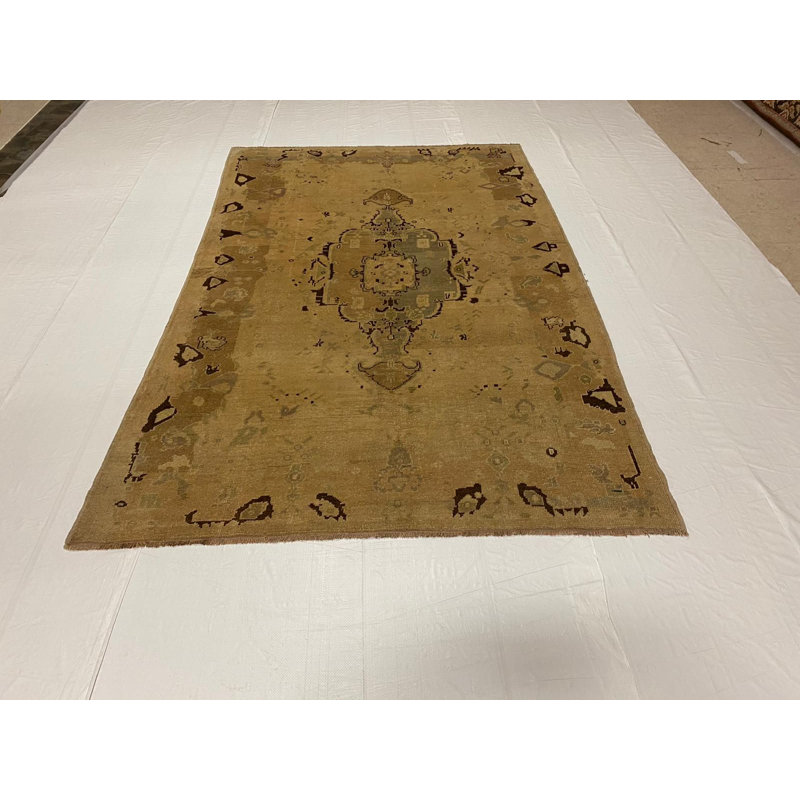 Tapis 5 pi x 8 pi Anatolian