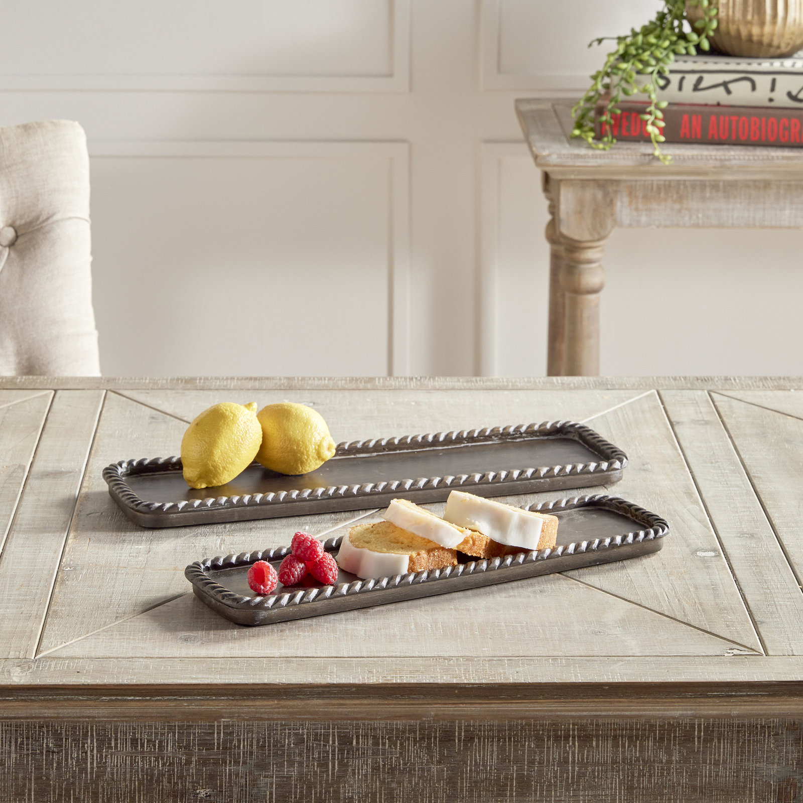 Gracia Decorative Tray, Brown