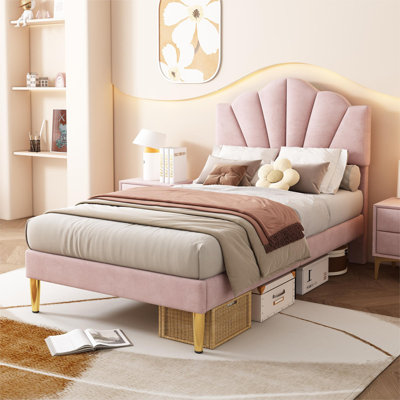 Akershus Upholstered Bed