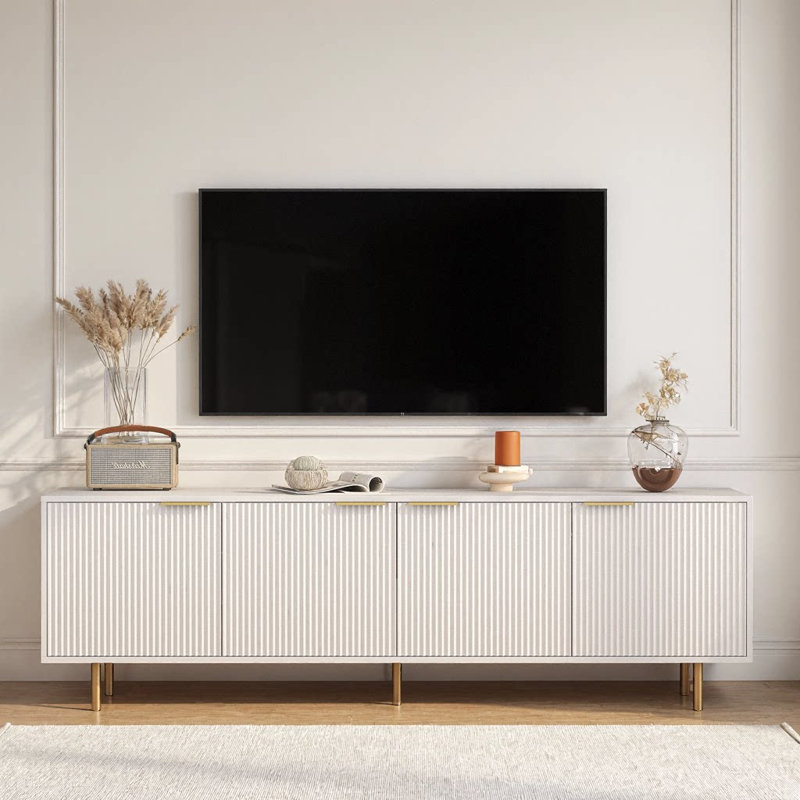 Meuble télé moderne cannelé Viremont 68,9 po pour téléviseurs de plus de 55 pouces | Meuble multimédia en bois avec 4 portes de rangement et pieds dorés | Console multimédia idéale pour le salon, l'appartement ou le bureau