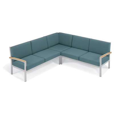 Travira Arm Sectional with Cushion