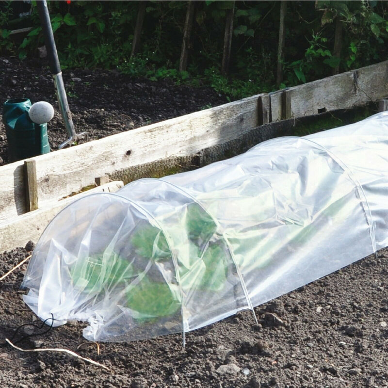 Sautelle Shade Cloth and Cover