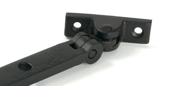Reeded Stay, Matt Black, 29.6cm H x 1.6cm W x 0.9cm D