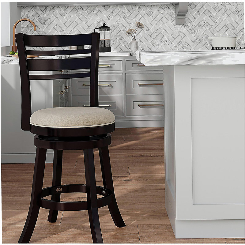 Tabouret de bar 24 po, revêtement couleur latte, siège en tissu beige