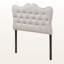 Tête de lit simple en polyester beige avec bordure cloutée Brindle