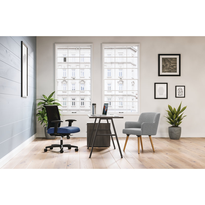Chaise d'appoint rembourrée HON Matter