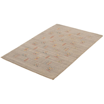 Tapis gris noué à la main de conception unique 4 pi x 6 pi 0 po Rossville